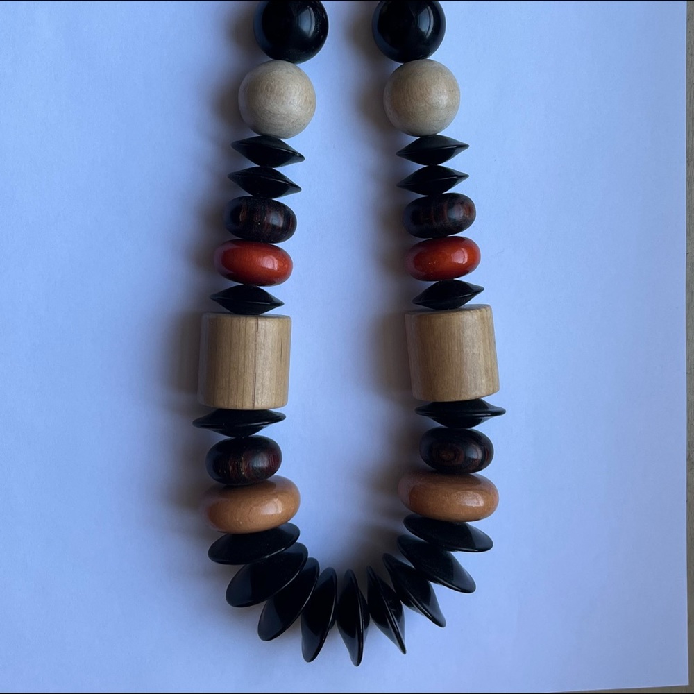 1970’s 1980’s Vintage Large Wood Bead Necklace